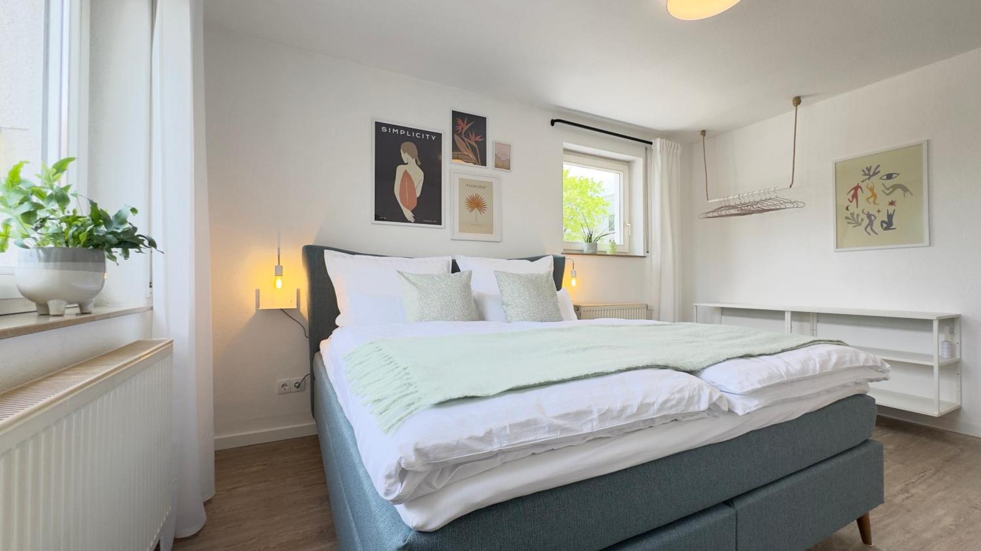 Apartment Am Park - 4p, Boxspringbett, Balkon, Smarttv, Gesundbrunnen, Familienfreundlich *