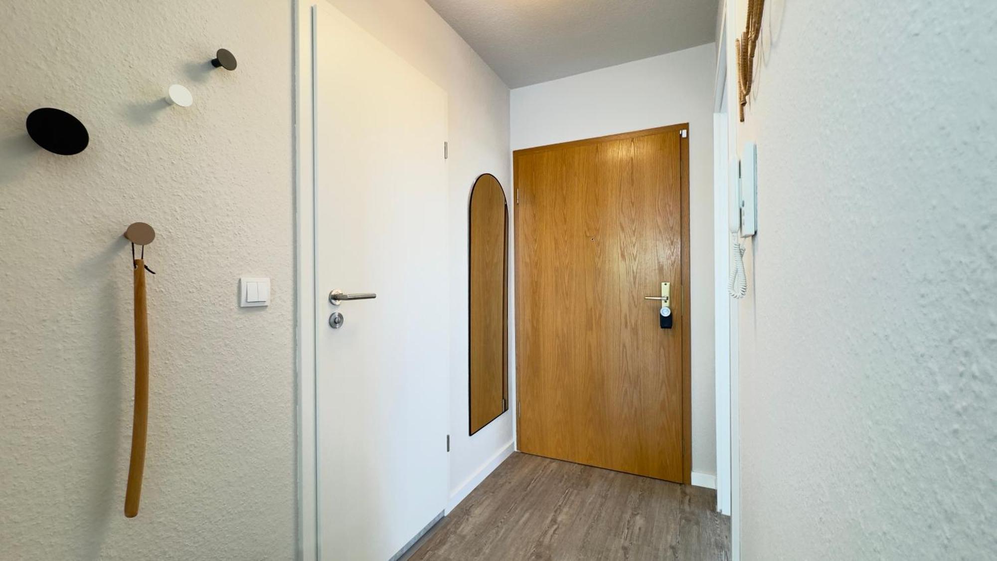 Apartment Am Park - 4p, Boxspringbett, Balkon, Smarttv, Gesundbrunnen, Familienfreundlich *