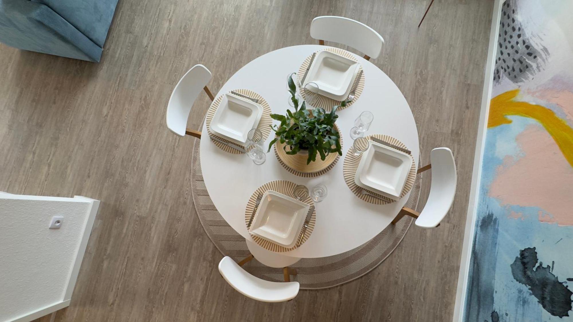 Apartment Am Park - 4p, Boxspringbett, Balkon, Smarttv, Gesundbrunnen, Familienfreundlich Halle (Saale)